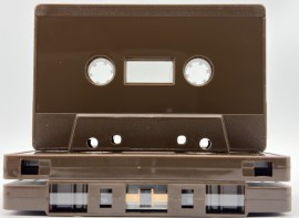 Intenso Brown Cassette
